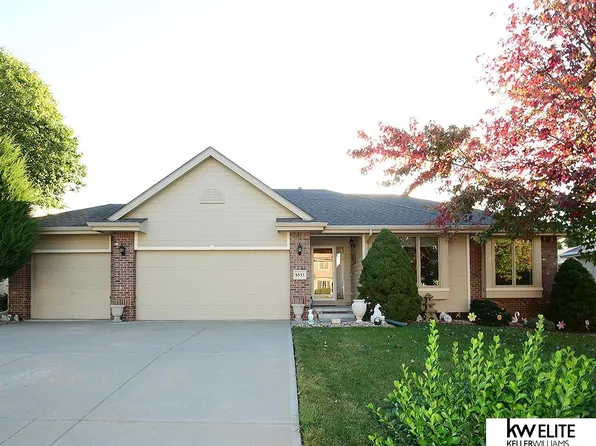 8533 S 100th St, La Vista, NE 68128