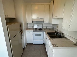 803 Anita Ave #10, Belmont, CA 94002