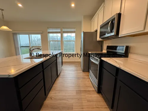 56 Dover Ct Photo 1