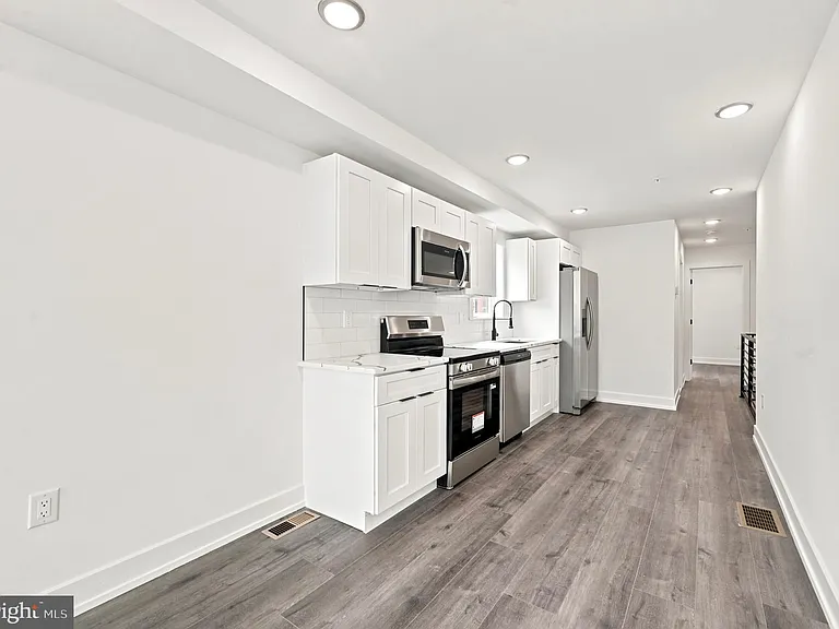 1514 S 22nd St #1 — Photo 19