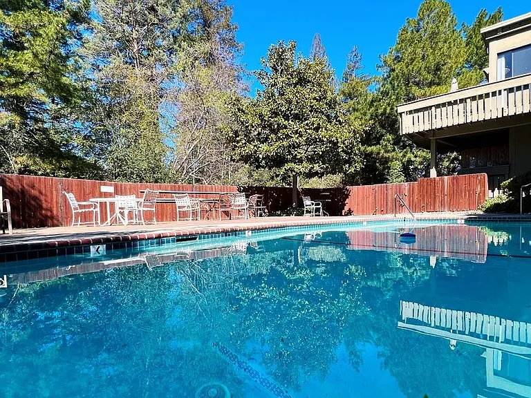 Moraga Road — Photo 33