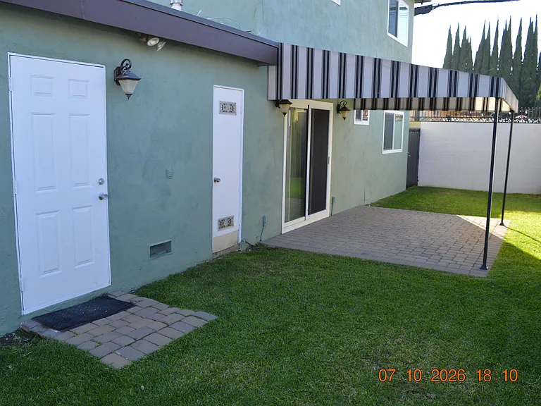 14233 Broadway — Photo 27