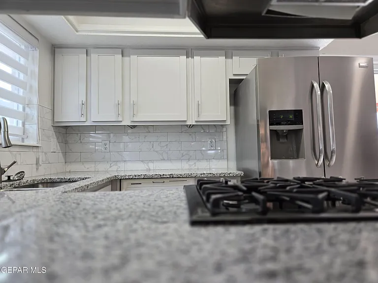 11188 Shoreline Dr — Photo 9
