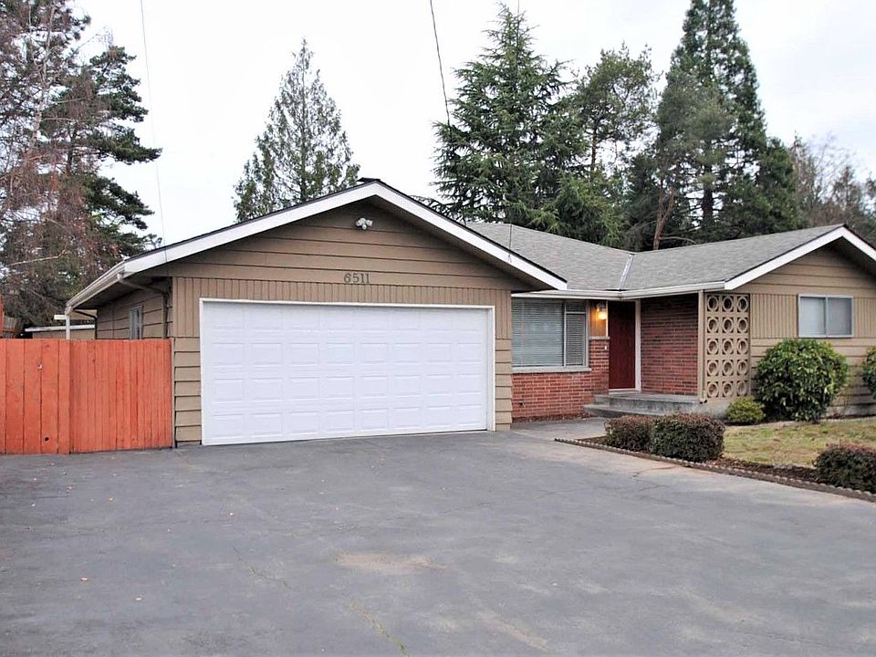 1st image of 6511 190th St SW