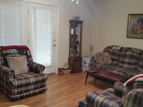 5th image of 3232 White Oak Ct