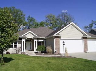 2005 Pheasant Ridge Dr, Warsaw, IN 46580