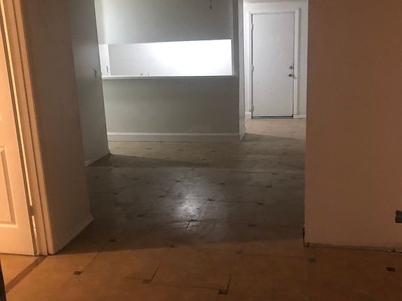2nd image of 132 NW 18th St #C
