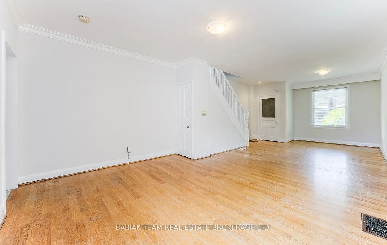 3 bed, $5,200 — Photo 4