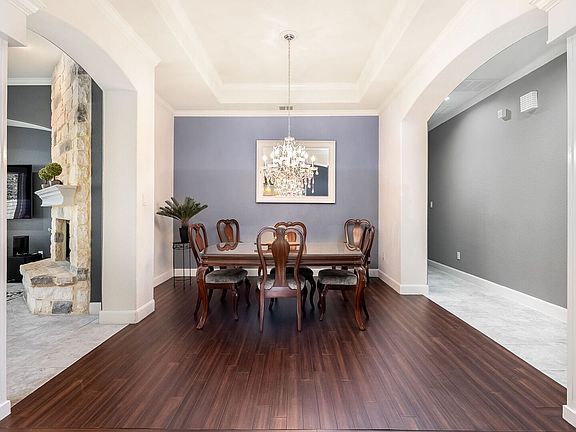 5th image of 8703 Versant Bluff