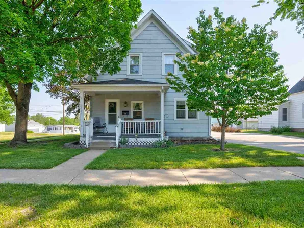 632 W Monroe St, Washington, IA 52353