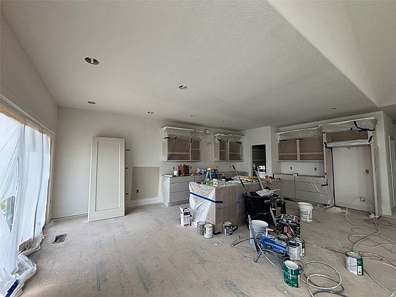 3rd image of 1263 S 92nd St