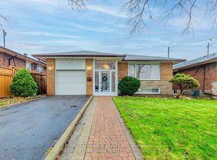 37 Araman Dr, Toronto, ON M1T 2P5