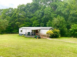 138 McEntire Rd, Blacksburg, SC 29702