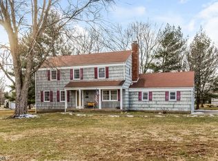 5 Windy Willow Way, Branchburg, NJ 08876