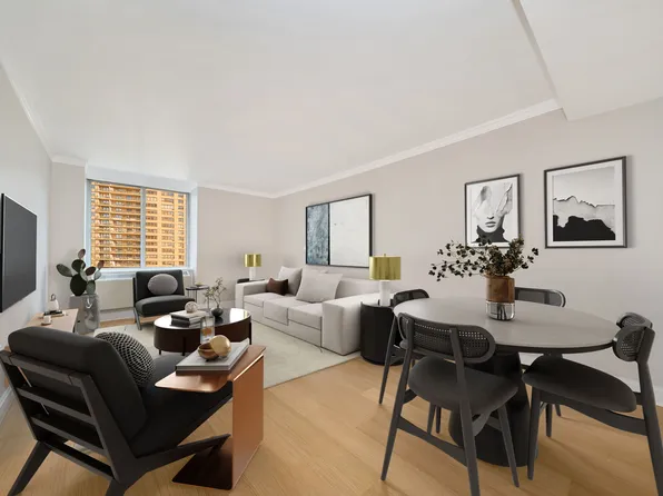 160 Riverside Boulevard image 1 of 13