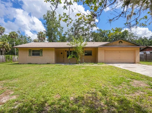 1561 NW 21st St, Crystal River, FL 34428
