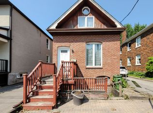 18 Coxwell Ave, Toronto, ON M4L3A7
