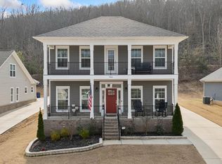 7064 Meadow Way Ln, Owens Cross Roads, AL 35763