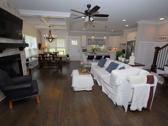 2nd image of 1063 Tori Ct