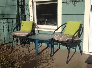 202 NW Thurston Avenue #Main Floor, Bend, OR 97703