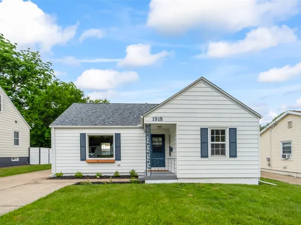 1918 55th St, Des Moines, IA 50310