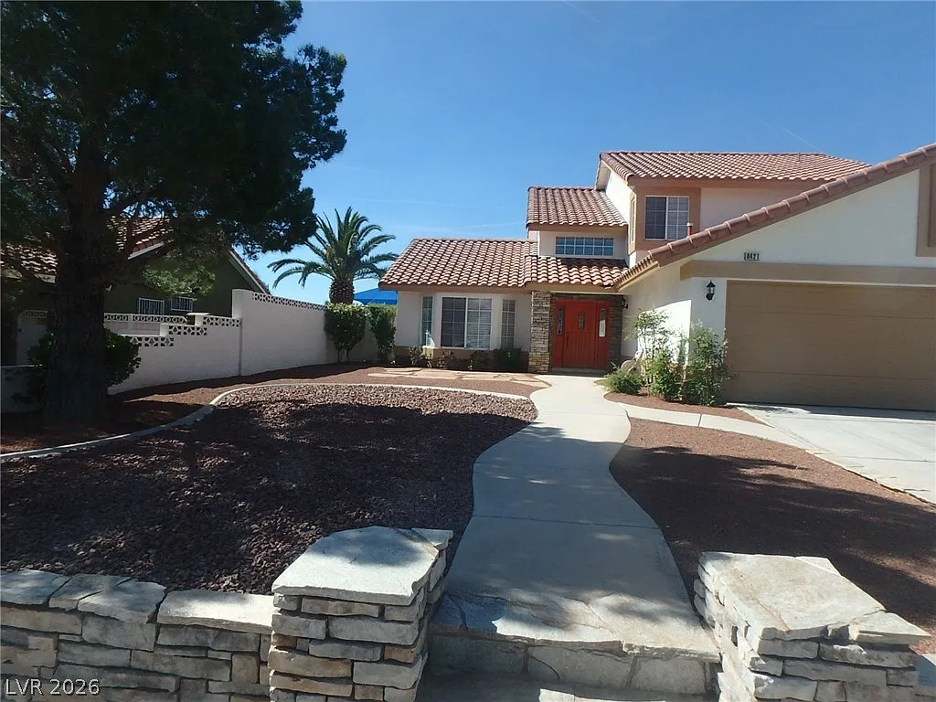 4 bed, 3.0 bath, 2390 sqft, $2,595 — Photo 2