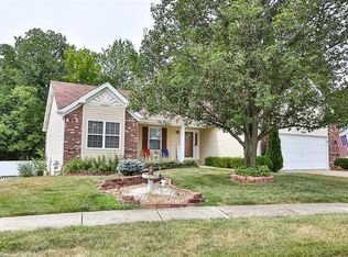 140 Choctaw Dr, Wentzville, MO 63385