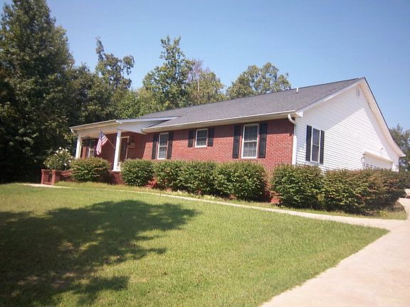 2nd image of 325 Stone Creek Dr
