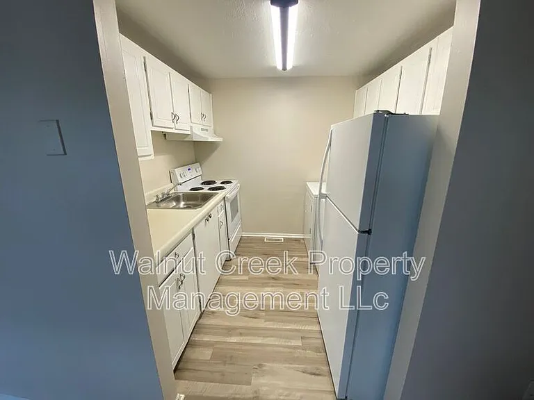 5520 Beavercrest Dr #12 — Photo 8