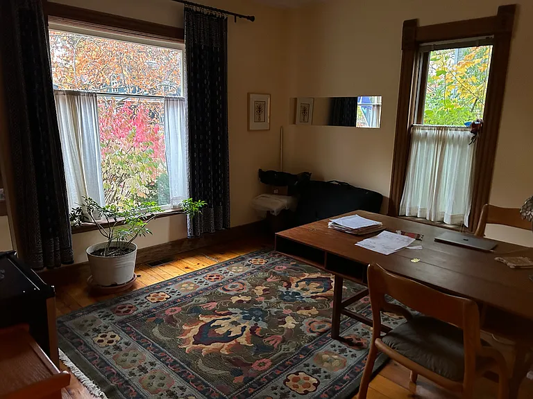 727 Washington St — Photo 14