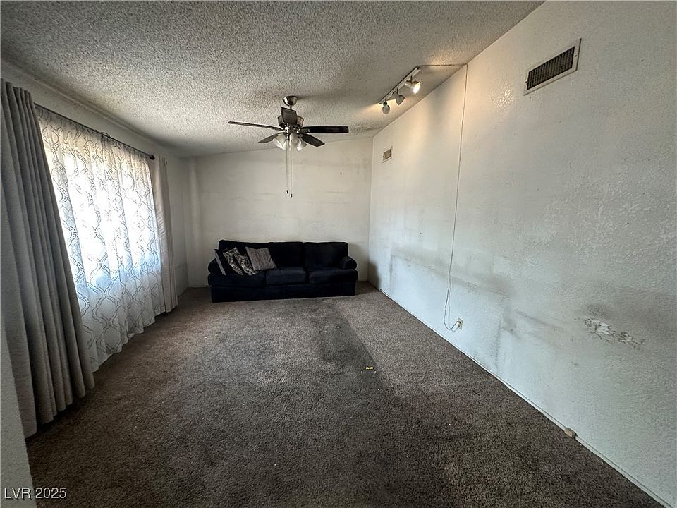 1st image of 2184 Sunnyslope Ave