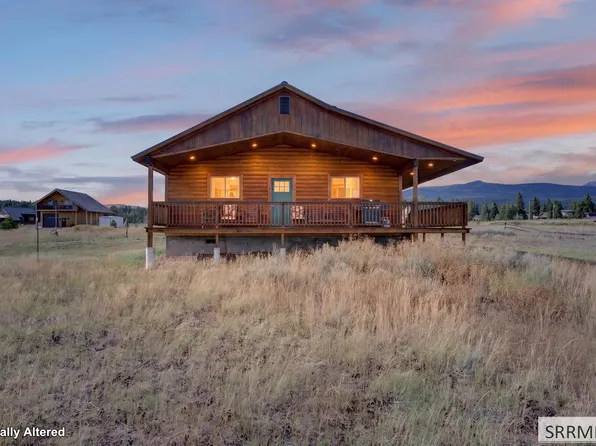 4020 Lainee Ln, Island Park, ID 83429