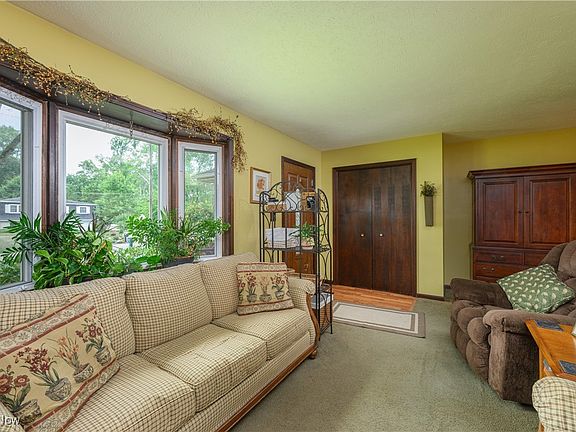 5th image of 2667 Deibel Dr