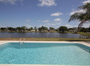 2285 SE Midtown Rd, Pt Saint Lucie, FL 34953