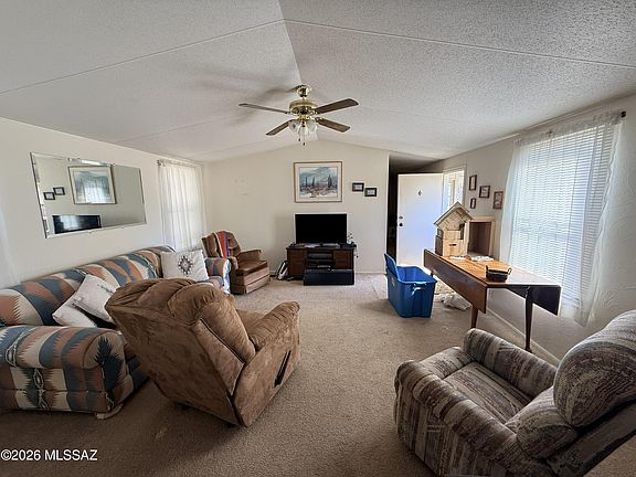 3rd image of 546 N Pine Rd