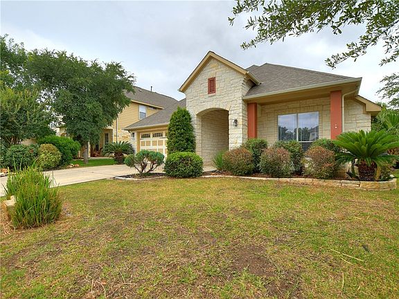 2nd image of 1506 Liberty Oaks Blvd