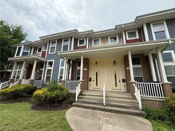 1454 E 105th St, Cleveland, OH 44106