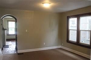 3rd image of 416-418 Catherine St