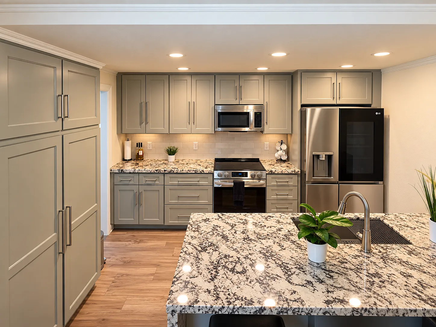 2 bed, 2.5 bath, 1512 sqft, $4,300 — Photo 4