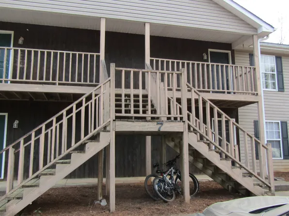 107 Charlestowne Way APT E, Anderson, SC 29621