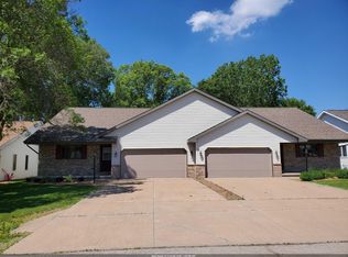 2117 Cloudview Ct, Appleton, WI 54914