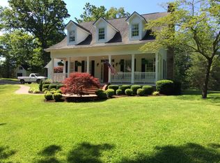 294 S Village Ln, La Follette, TN 37766