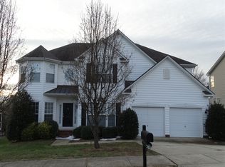 10303 Kirkmont Dr, Charlotte, NC 28269