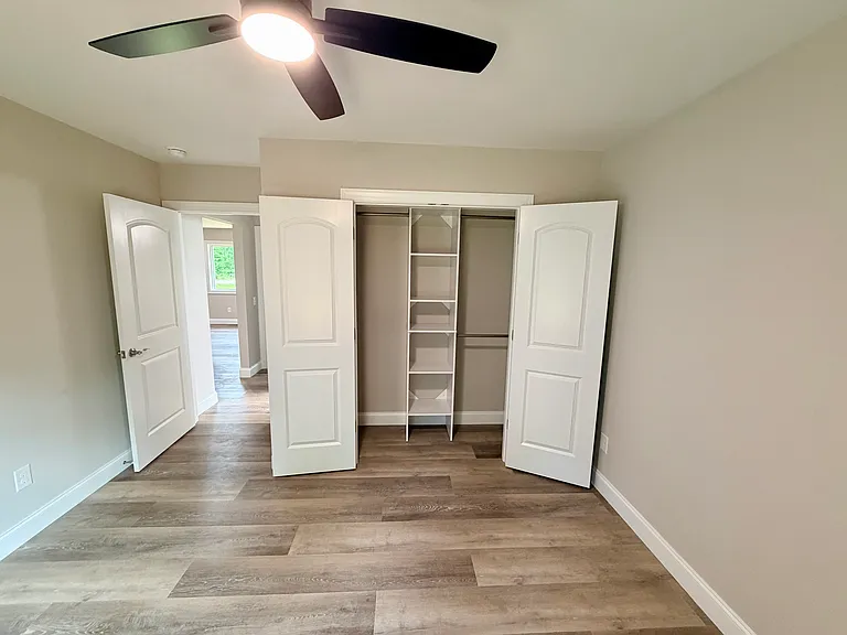 6415 Little Mountain Rd — Photo 43