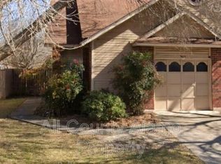 3443 Ridge Smoke UNIT R, San Antonio, TX 78247