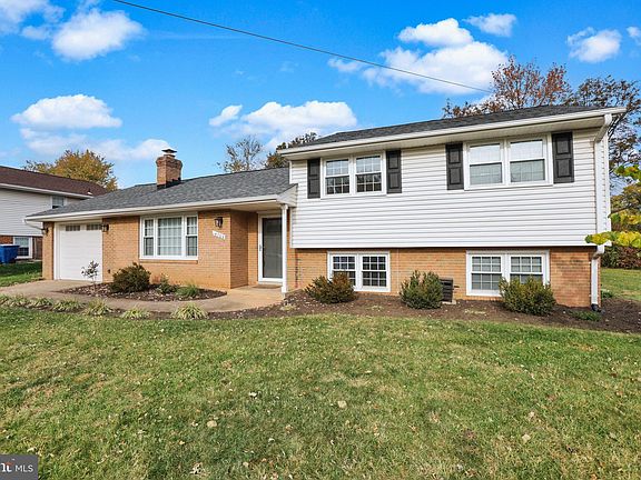 4th image of 14700 Algretus Dr