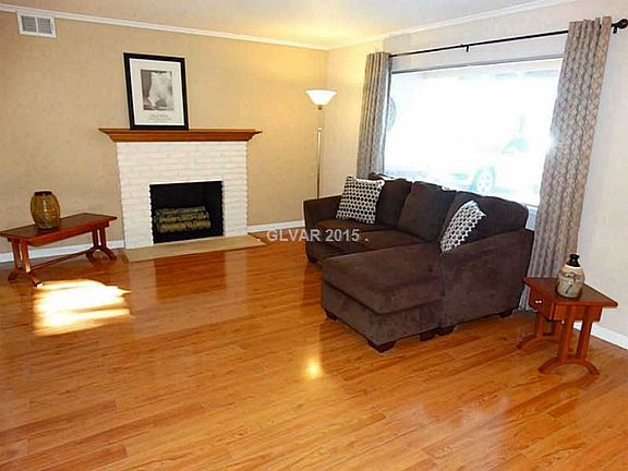3rd image of 1516 Bryn Mawr Ave