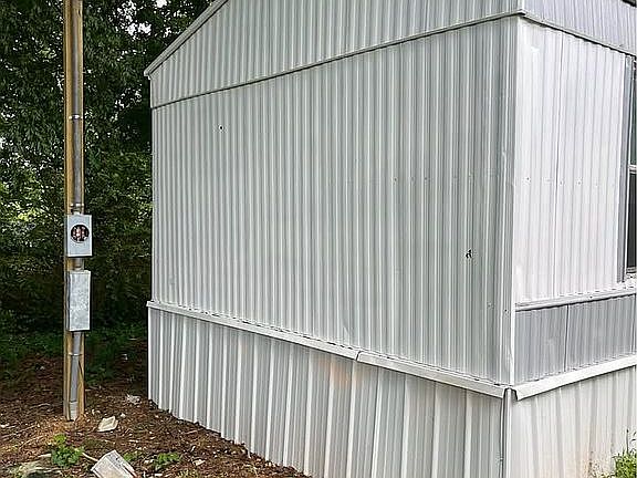 3rd image of 301 Midge Way #16