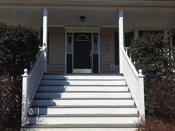 2nd image of 6050 Colt Ln