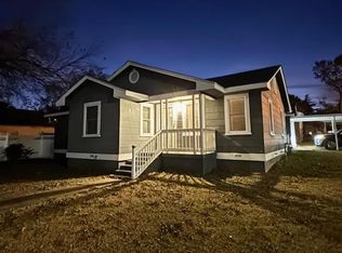 201 S 5th St, Okemah, OK 74859